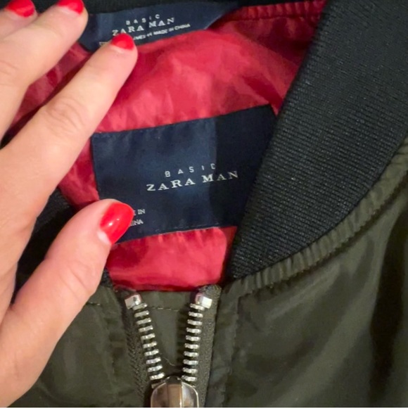 ZARA Man Khaki Patch Bomber Jacket Size xl - Picture 4 of 5